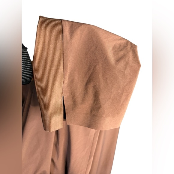 Athleta Brooklyn Textured Ankle Pants sz 6T brown pockets preloved - Picture 4 of 8